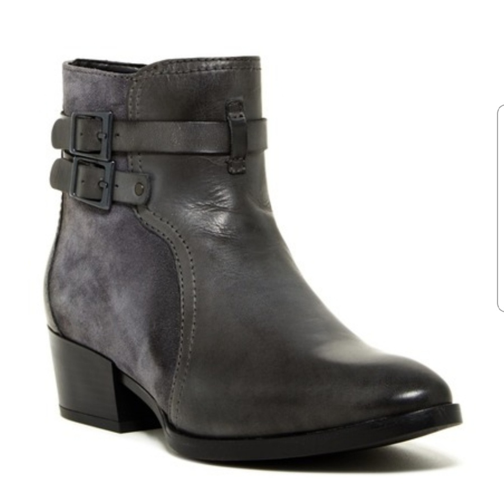 ✌🏼Catherine Malandrino Crya Buckle ankle boot